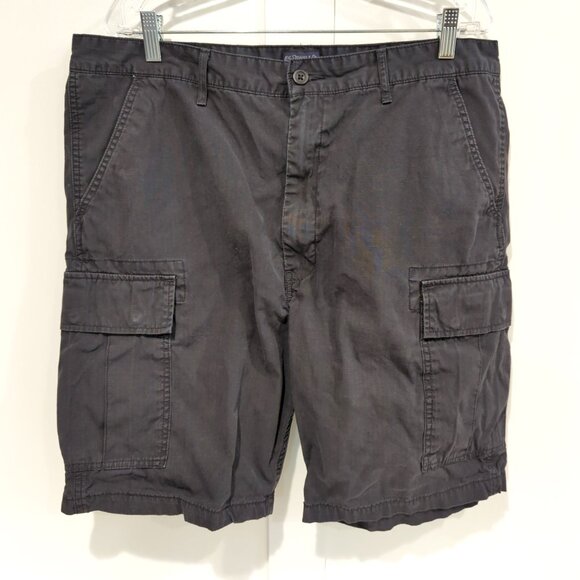 SOLD | Levi’s Men’s Carrier Cargo Shorts (Lot of 3) + Levi's Reversible Belt - Picture 2 of 9